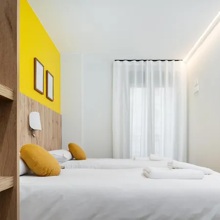 Apartamentos Torre Del Reloj Jaca Exterior foto