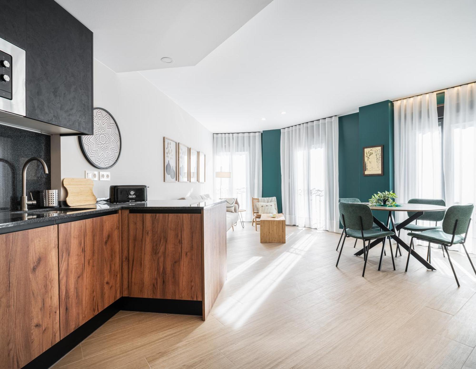 Torre Del Reloj Apartment *