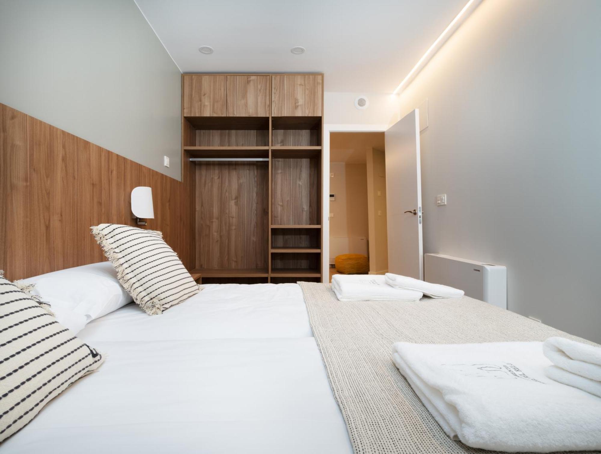 Torre Del Reloj Apartment Jaca
